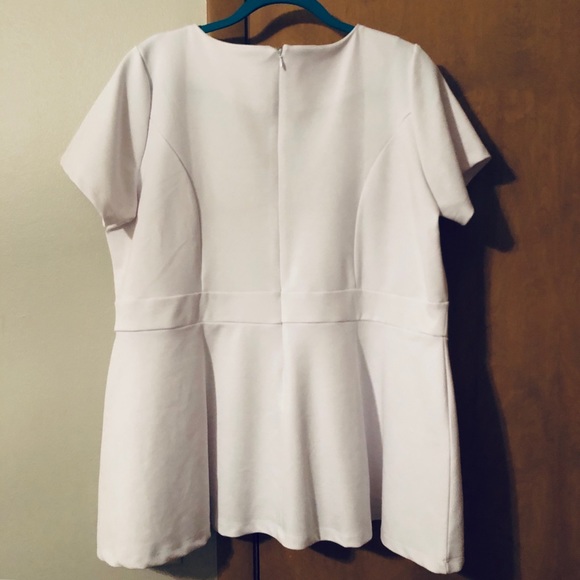 SOLD Eloquii Sara Flare Peplum Top 22 NWOT - Picture 3 of 6